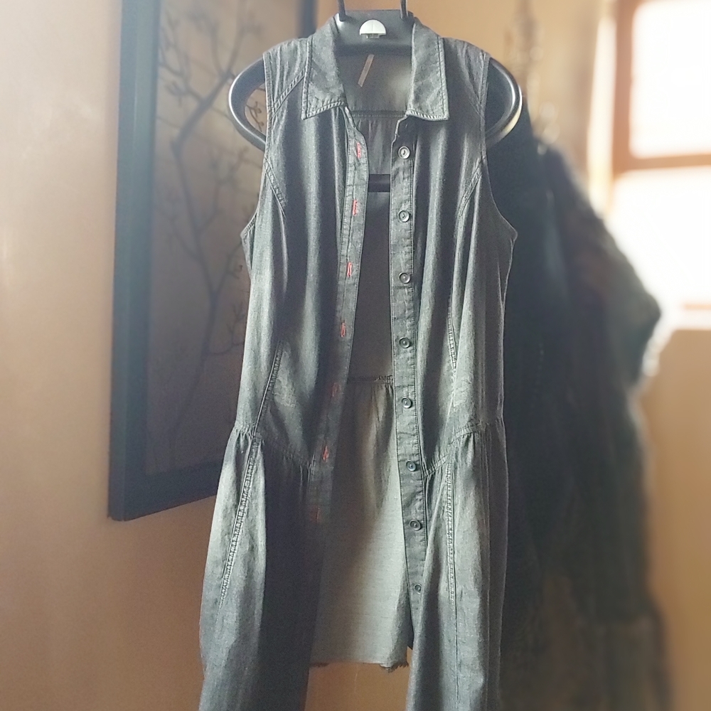 Lightweight Jean dress/ Vest BUY IT 🤩